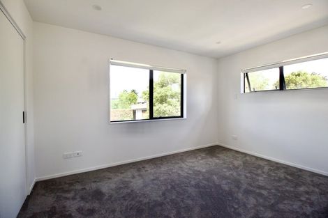 Photo of property in 111a Lancaster Road, Beach Haven, Auckland, 0626