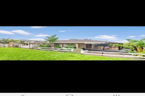 Photo of property in 16 Glenbervie Crescent, Massey, Auckland, 0614