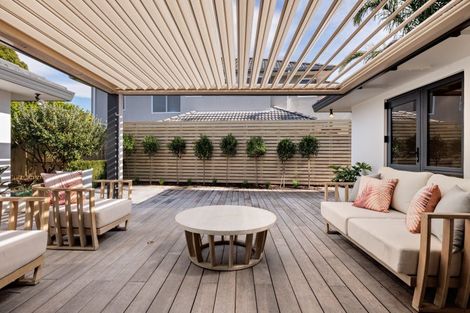 Photo of property in 16 Palm Beach Boulevard, Papamoa Beach, Papamoa, 3118