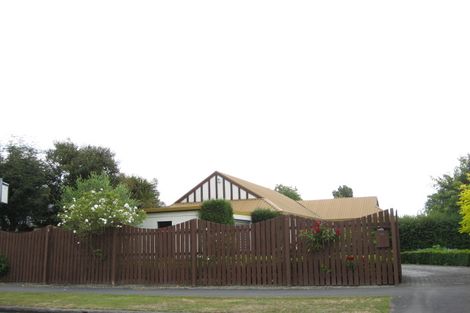 Photo of property in 43 Waratah Street, Avondale, Christchurch, 8061