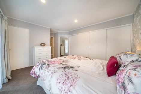 Photo of property in 9 Johnswood Grove, Clouston Park, Upper Hutt, 5018