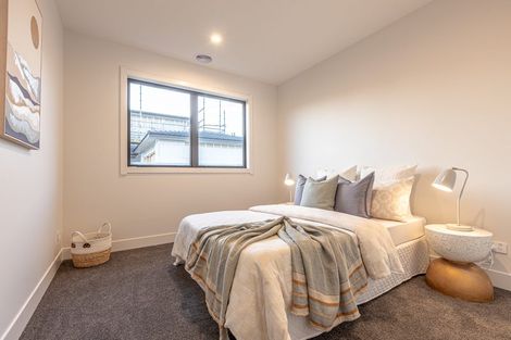 Photo of property in 32 Memorial Drive, Hokowhitu, Palmerston North, 4410
