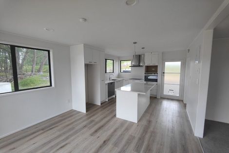 Photo of property in 315 Spur Road, Stillwater, Silverdale, 0993