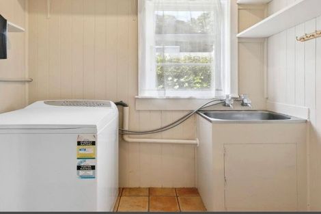 Photo of property in 16 Athens Street, Miramar, Wellington, 6022