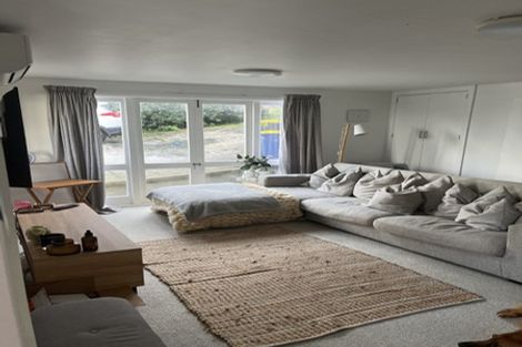 Photo of property in 65 Norwood Road, Bayswater, Auckland, 0622