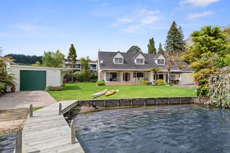 Photo of property in 20 Okawa Bay Road, Tikitere, Rotorua, 3074