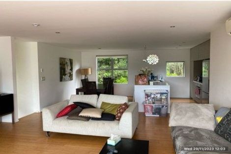 Photo of property in 24 Saddleback Grove, Karori, Wellington, 6012