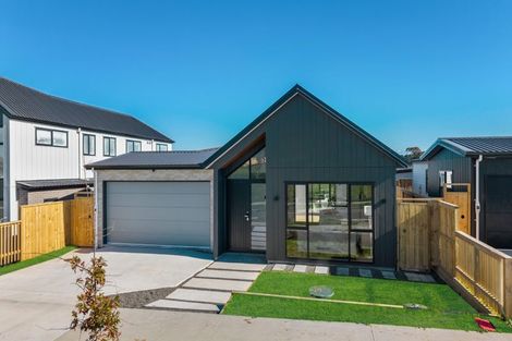 Photo of property in 14 Kobe Street, Karaka, 2580