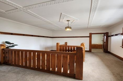 Photo of property in 6 Ridge Lane, New Plymouth, 4310
