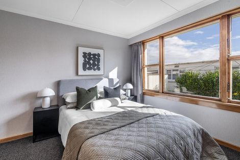 Photo of property in 1 Crombie Street, Gore, 9710