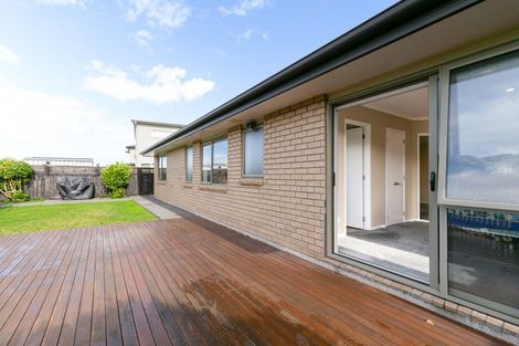 Photo of property in 226 Mark Avenue, Grenada Village, Wellington, 6037