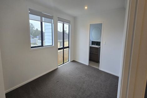Photo of property in 30c Russell Road, Manurewa, Auckland, 2102