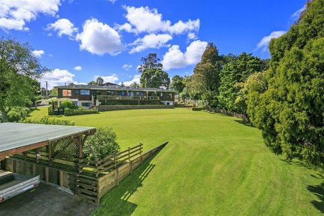 Photo of property in 70b Roberts Road, Glenfield, Auckland, 0629