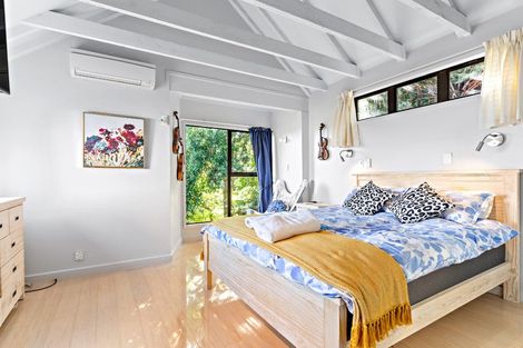 Photo of property in 236 Marine Drive, Lowry Bay, Lower Hutt, 5013