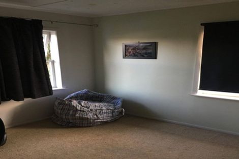 Photo of property in 2/170 Old Wairoa Road, Papakura, 2110