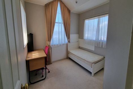 Photo of property in 2/14 Becroft Drive, Forrest Hill, Auckland, 0620