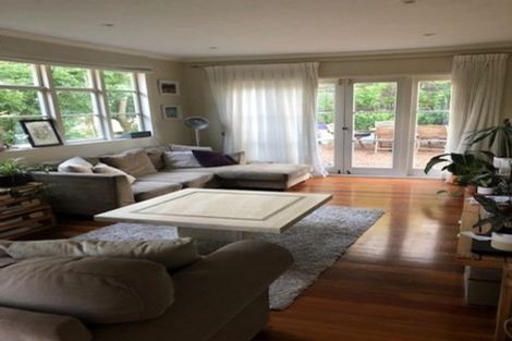 Photo of property in 11 Fifeshire Street, Belmont, Auckland, 0622