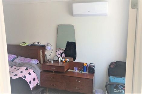 Photo of property in 1 Rosalind Road, Glenfield, Auckland, 0629