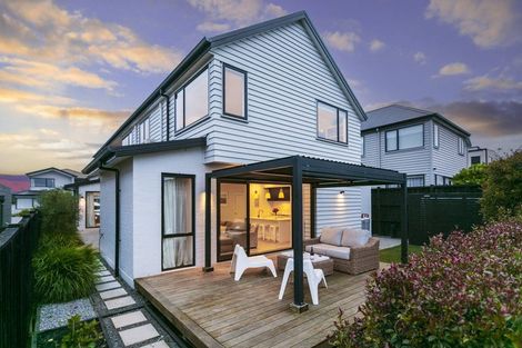 Photo of property in 6 Tai Crescent, Hobsonville, Auckland, 0616
