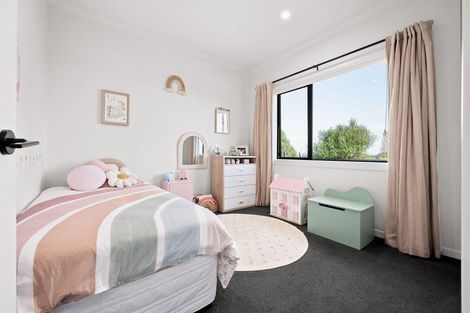 Photo of property in 9 Hall Road, Peacocke, Hamilton, 3282