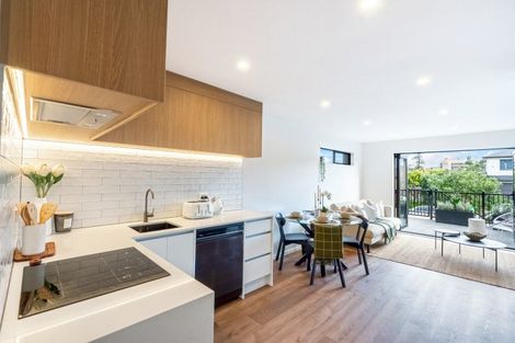 Photo of property in 8/4 Ngaroma House Drive, Hobsonville, Auckland, 0616