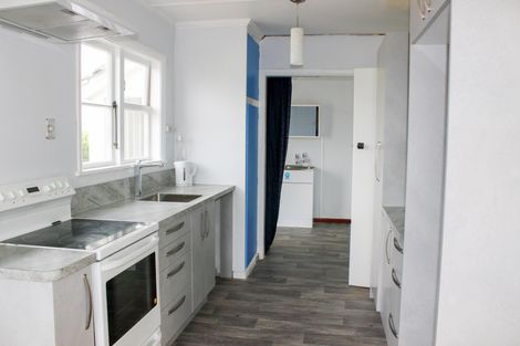 Photo of property in 5 Mclean Street, Oamaru North, Oamaru, 9400