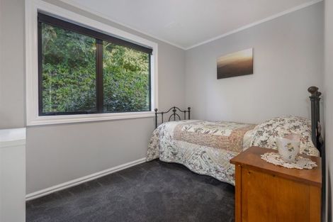 Photo of property in 10 Kinloch Place, Papakowhai, Porirua, 5024