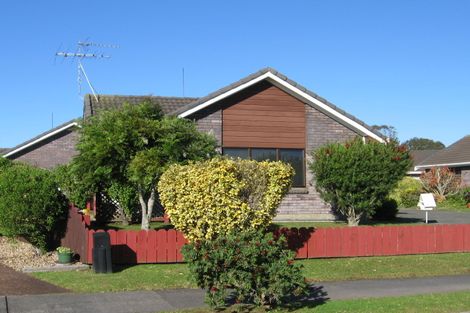Photo of property in 10a Crampton Court, Orewa, 0931