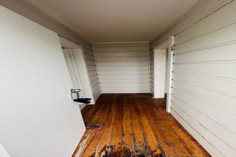 Photo of property in 86 Hinau Street, Castlecliff, Whanganui, 4501