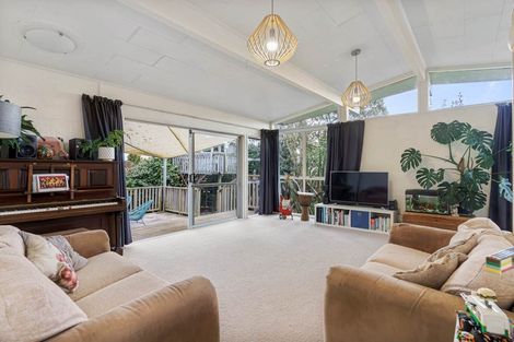 Photo of property in 12 Edgar Pearce Place, Howick, Auckland, 2014