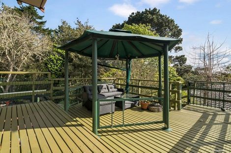 Photo of property in 11 Hebe Place, Birkenhead, Auckland, 0626