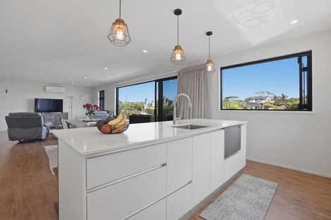Photo of property in 3 Ashwood Lane, Bell Block, New Plymouth, 4312