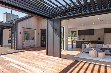 Photo of property in 36 Orchard Road, Greytown, 5712