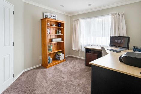 Photo of property in 14r Estates Terrace, Welcome Bay, Tauranga, 3175