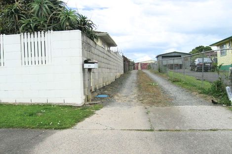 Photo of property in 31 Caringbah Drive, Papatoetoe, Auckland, 2025