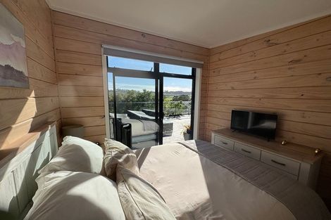 Photo of property in 25 Hull Road, Waitoki, Kaukapakapa, 0871