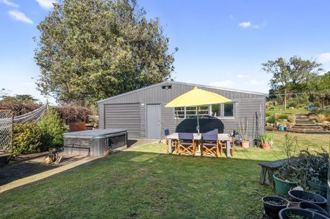 Photo of property in 555 Waitarere Beach Road, Waitarere Beach, Levin, 5510