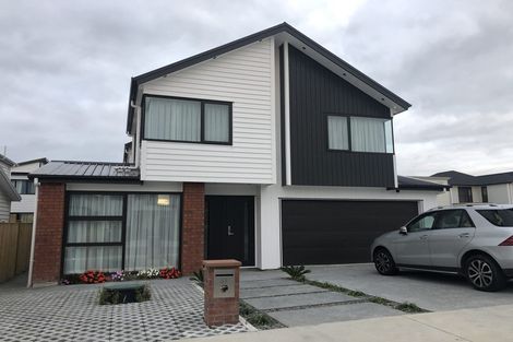 Photo of property in 41 Toanui Road, Hobsonville, Auckland, 0616