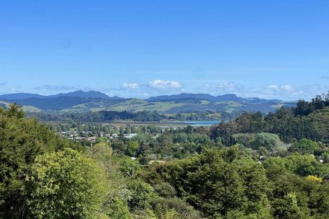 Photo of property in 353 Bellville Drive, Coromandel, 3506
