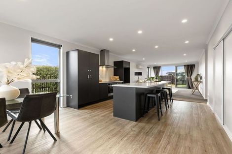 Photo of property in 32 George Square West, Wigram, Christchurch, 8025