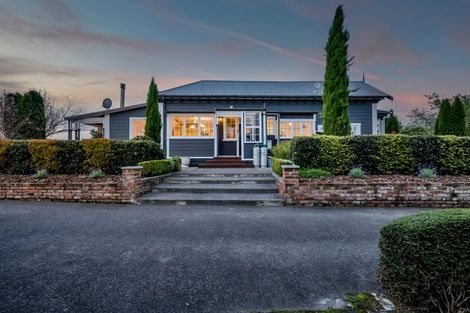 Photo of property in 104 Pitt Road, Hillsborough, New Plymouth, 4372