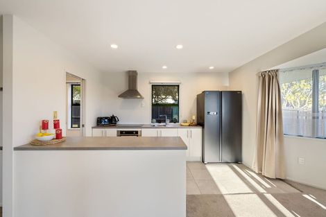 Photo of property in 164 Queenspark Drive, Parklands, Christchurch, 8083