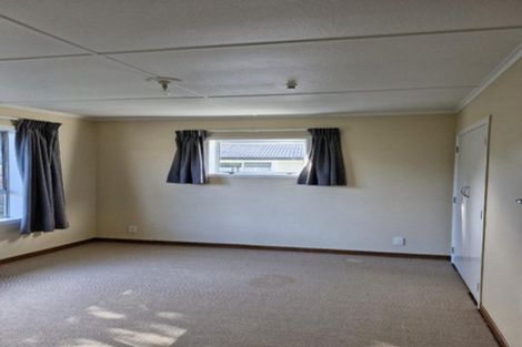 Photo of property in 35 Budleigh Street, Frankleigh Park, New Plymouth, 4310