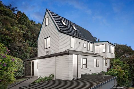 Photo of property in 1 Paparata Street, Karori, Wellington, 6012