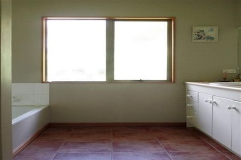 Photo of property in 36 James Cook Drive, Welcome Bay, Tauranga, 3112