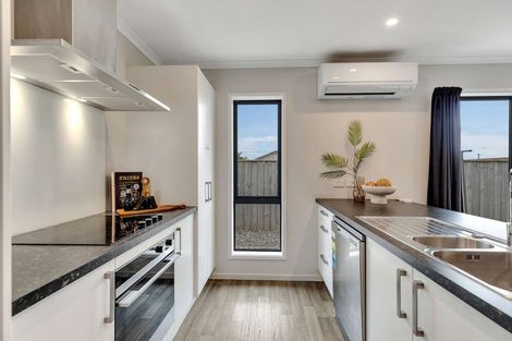 Photo of property in 4 Buckingham Place, Springvale, Whanganui, 4501