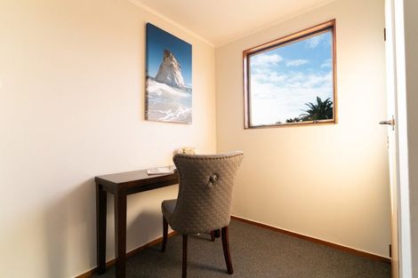 Photo of property in 8/702 Grays Road, Mahora, Hastings, 4120