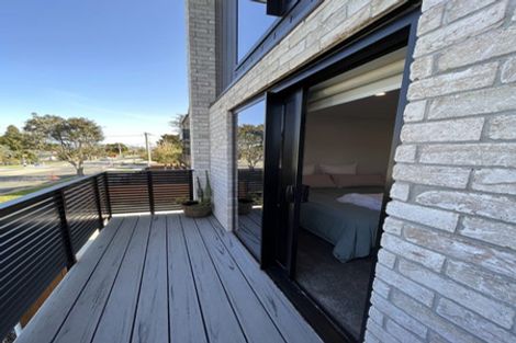 Photo of property in 3/59 Matipo Road, Te Atatu Peninsula, Auckland, 0610