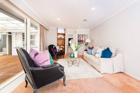 Photo of property in 112 Edmonton Road, Henderson, Auckland, 0612