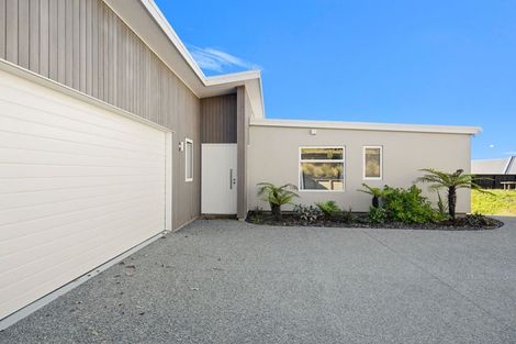 Photo of property in 71 Les Wakefield Road, Mapua, 7005